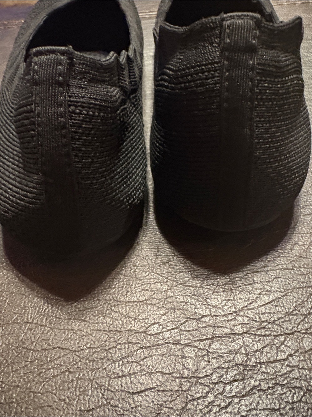 Skechers Air-cooled memory foam stretch fit black flats size 7.5 - Picture 2 of 9